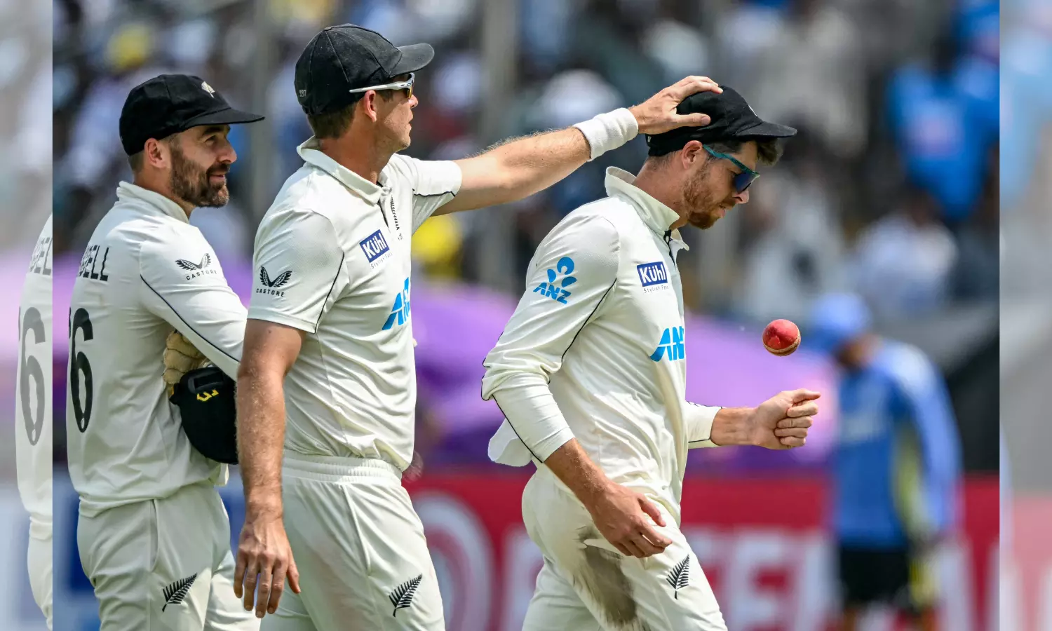 IND vs NZ Test: New Zealand Leads by 301 Runs as Mitchell Santner’s 7-Wickets Puts India in Trouble